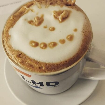 Wir wünschen allen einen guten Start in eine erfolgreiche Woche! 💪🏻☕️😊#workhardwithstyle #coffeetime #hellomonday #lhdgroup