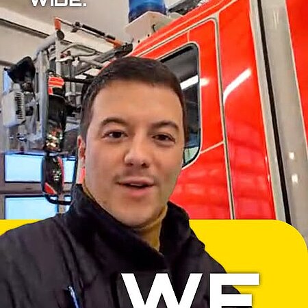 Hallo Dubai! 
👋🏙️🔥
 
Stefan lebt Feuerwehr – beruflich und ehrenamtlich. Und genau deshalb reizt ihn der Blick über den Tellerrand. Er würde gerne einen Tag mit einem Kollegen aus Dubai tauschen.

 
Eine Einsatzwelt, die kaum unterschiedlicher sein könnte: 

Extreme Hitze. 
☀️
Riesige Gebäude. 
🏢
Und neue Herausforderungen auf einem ganz anderen Level. 
🚀
 
Habt ihr auch Fernweh? Könntet ihr euch einen Austausch mit Dubai vorstellen?

#worldwidewe #lhdfire #lakelandfireandsafety #feuerwehr
