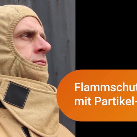 Unsere Flammschutzhaube mit Prevent®-Barriere - 99,9% Partikelschutzsystem mit hervorragender Leistung. Strapazierfähig durch PBI®- oder NOMEX®-Oberstoff. 
Die Hauben mit Membranaustattung schützen gezielt der Übergang zwischen Jackenkragen, Helm und Maske. Somit wird die Berührung krebserregender Substanzen mit der Haut in diesem Bereich verringert. 
Zertifiziert gem. EN 13911:2017
#flammschutzhaube #partikelschutz #aktivgegenkrebs #nichtaufunsererwache #lhdfire