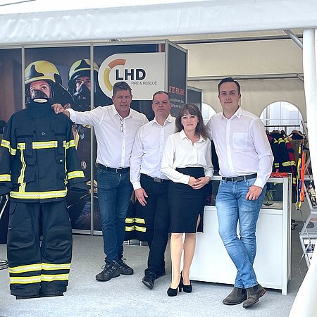 Die @rettmobil_international ist in vollem Gange. Wir sind für euch vor Ort: Freigelände, F33. 
#rettmobil #messefulda #teamlhd #feuerwehr