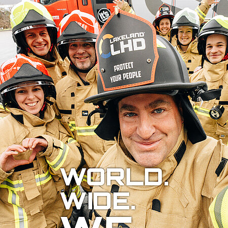 Je mehr und mehr World. Wide. We. ins Rollen kommt, desto deutlicher merken wir, wie spannend dieser Austausch ist. 💬
Feuerwehrleuten aus anderen Regionen zuzuhören. Zu sehen, wie unterschiedlich Einsätze, Abläufe oder Bedingungen sein können – selbst innerhalb Deutschlands. Und noch mehr, wenn man über Ländergrenzen schaut.🌍
Und trotzdem gibt es immer diese verbindenden Elemente: das Vertrauen ins Team, der Stolz auf den Job und die Bereitschaft, füreinander einzustehen. 💪🏻💪🏾💪🏿
Genau diese Momente machen die Arbeit an dieser Initiative für uns so besonders. 🔥

#worldwidewe #feuerwehr #lhdfire #lakelandfireandsafety