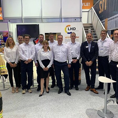 Die @interschutz_hannover 2022 hat ihre Türen geöffnet und unser internationales LHD Team ist bereit, euch zu empfangen. Wir freuen uns auf viele angenehme Gespräche und 6 spannende Messetage.
Kommt vorbei in Halle 15, F42. 
#interschutz #teamlhd #workhardwithstyle