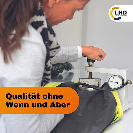 Wir sind erst zufrieden, wenn Sie es sind. Daher genießt Qualität bei uns höchste Priorität. Gewissenhaft sorgen wir dafür, dass festgelegte Qualitätsvorgaben unserer Produkte eingehalten werden - und arbeiten fortwährend an Optimierungsprozessen.
..........
#lhdgroup #schutzausrüstug #berufsbekleidung